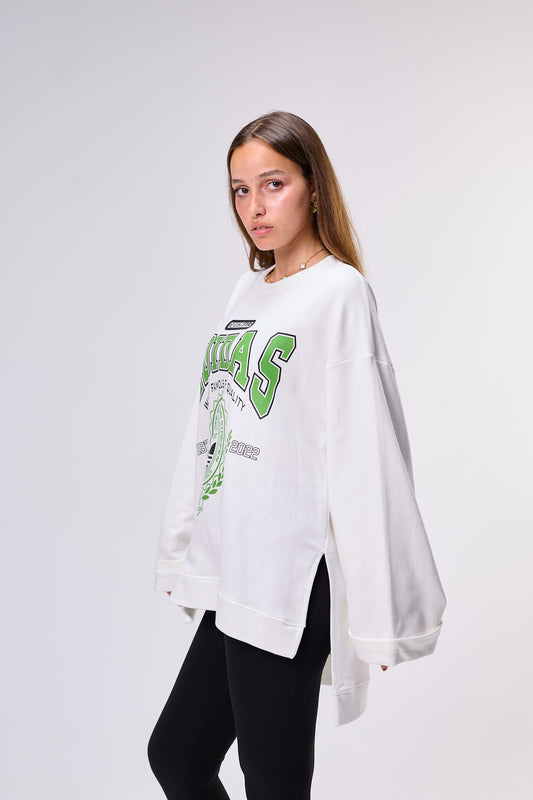 Retro sports – Oversized Printed Cotton T-shirt | 100% Comfy Fabric – Long Back with Side Slits