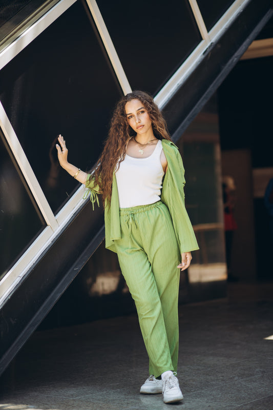 Ribbed Linen suit in "pistachio"